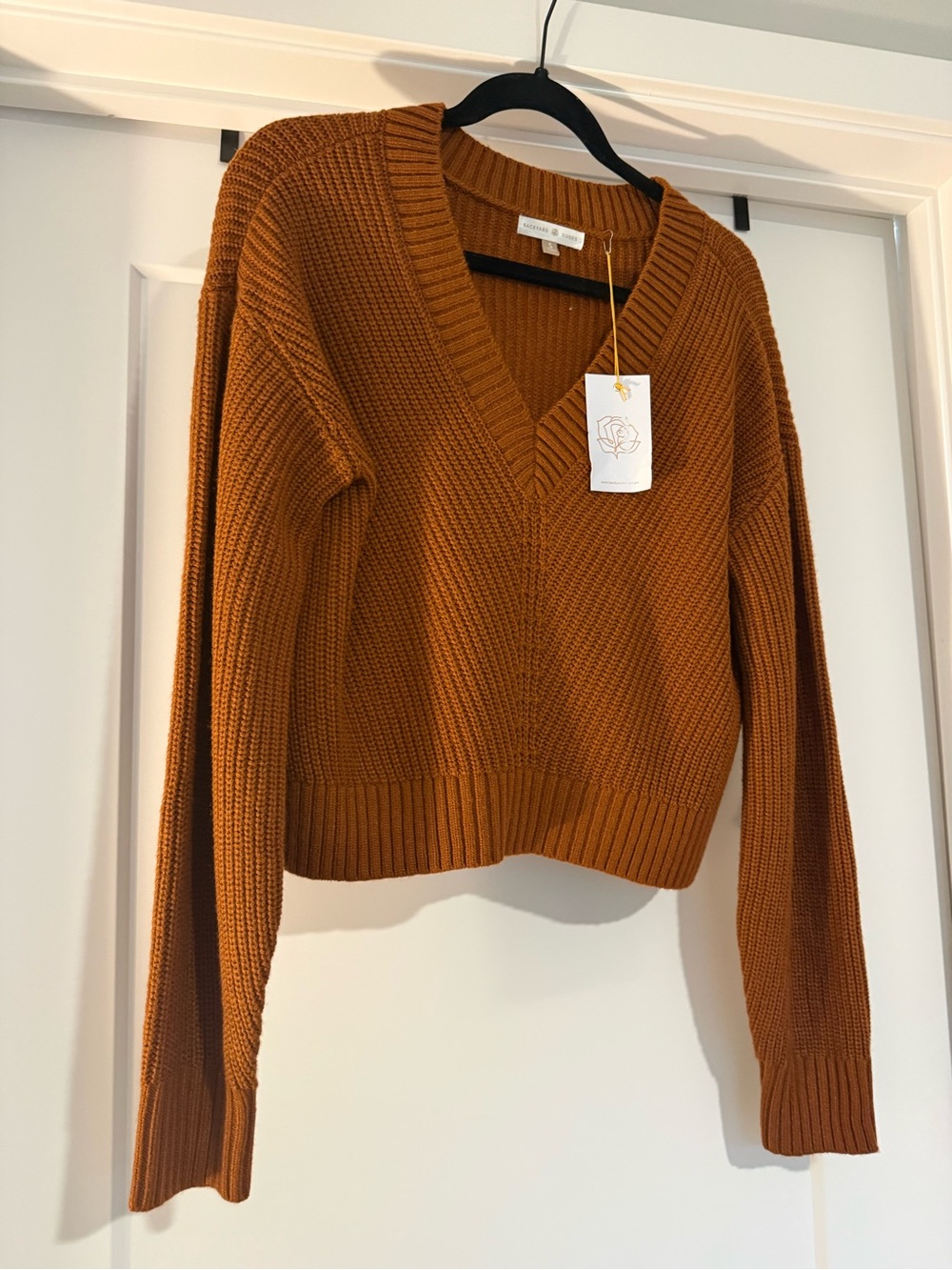 Backyard Roses Maria Sweater Size Small NWT - Picture 5 of 8